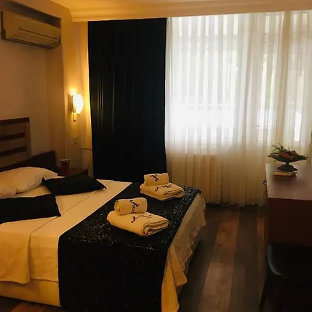 מלון Grand Gold Kumburgaz 3*